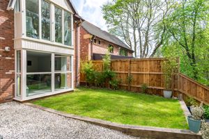 Photo 44- click for photo gallery